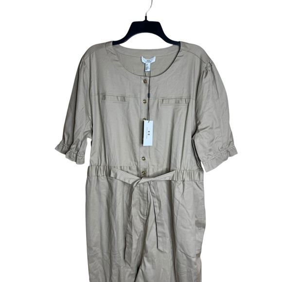 Halston Belted Button Front Khaki Jumpsuit XXL NWT - Picture 8 of 10